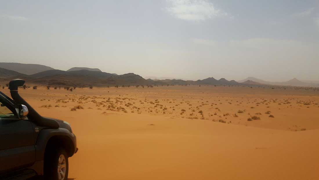 ouzina-viajes-al-desierto-01