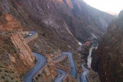 excursion-viaje-al-desierto-carretera