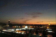 marruecos-viaje-al-desierto-plaza-fna-noche